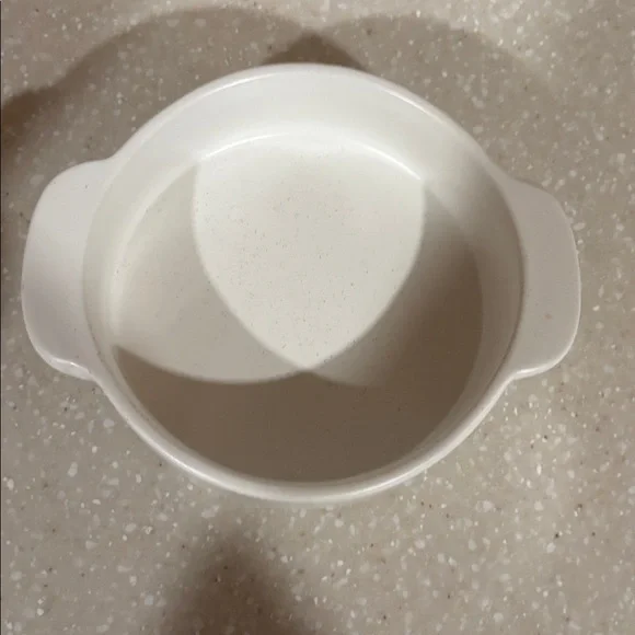 White Ceramic brie baker Dish with Squirrel Handle - Picture 3 of 4